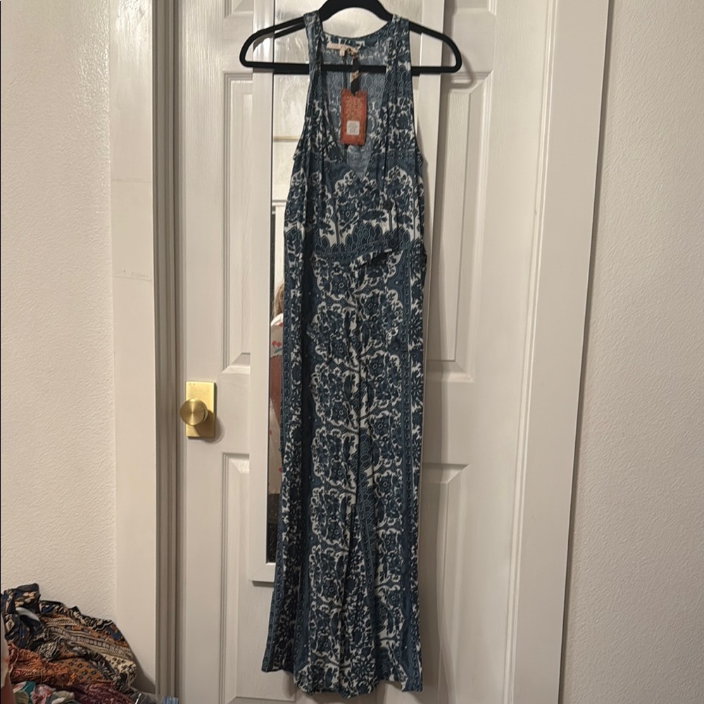 Blue and White Sleeveless Romper